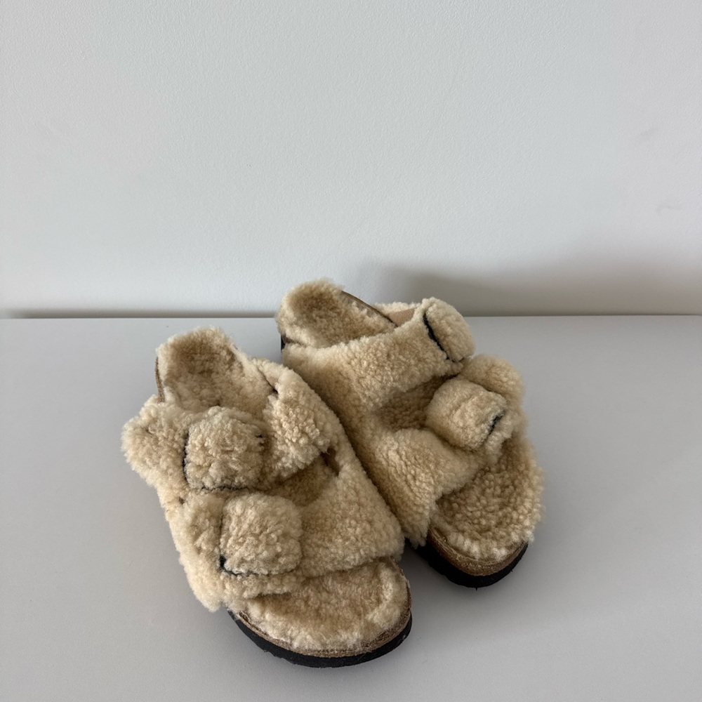 Birkenstock Cream Sandals Plush Comfort